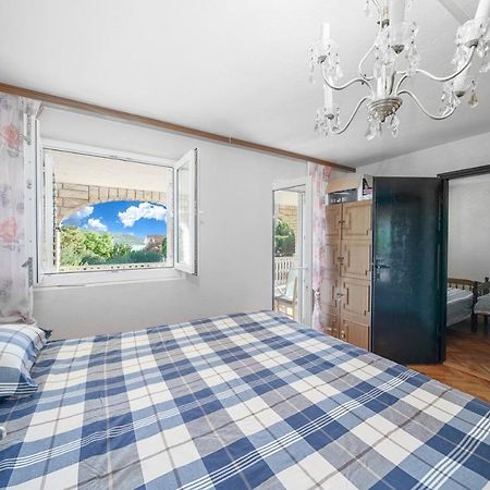 Apartments The Heart Of Croatia Пировац Екстериор снимка