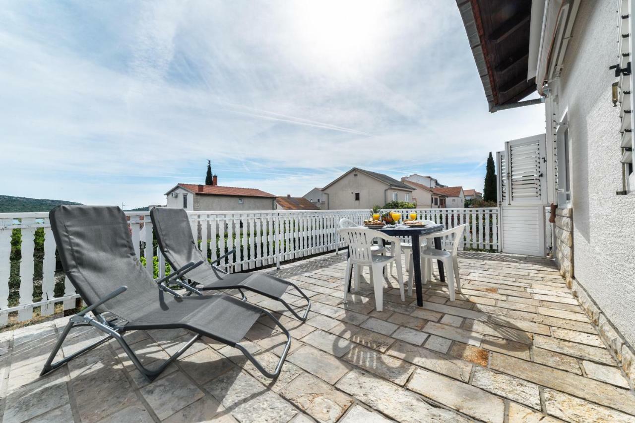 Apartments The Heart Of Croatia Пировац Екстериор снимка