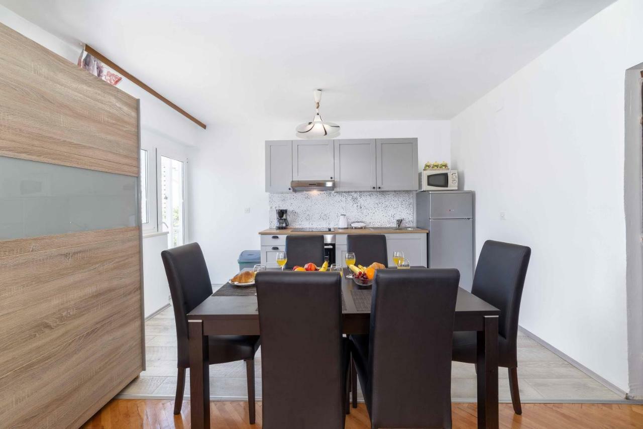 Apartments The Heart Of Croatia Пировац Екстериор снимка